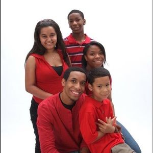 Meet your Posher, Sundria